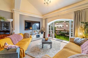 Photo 12- click for photo gallery